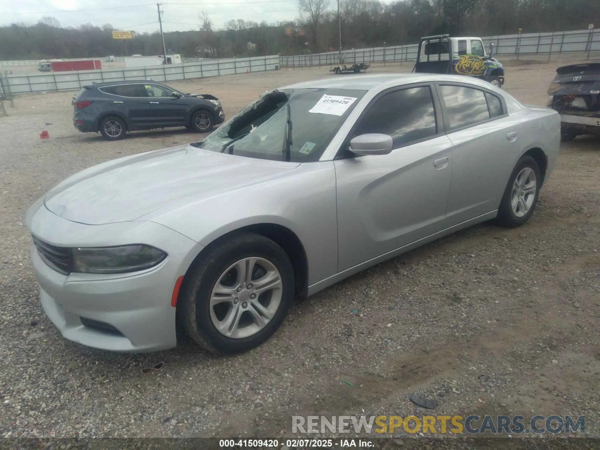 2 fotografías del automóvil dañado 2C3CDXBG5MH642871 DODGE CHARGER 2021