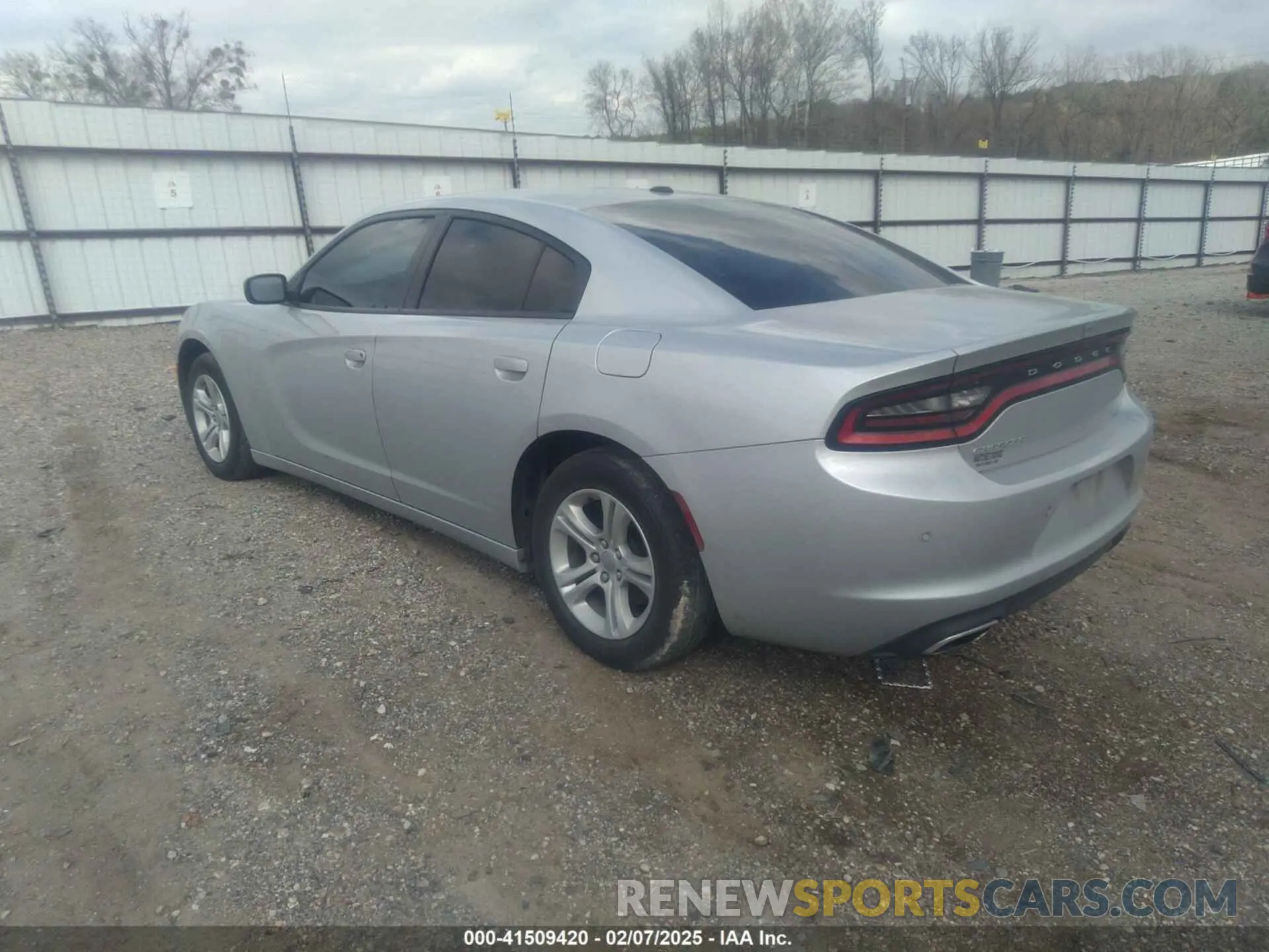 3 fotografías del automóvil dañado 2C3CDXBG5MH642871 DODGE CHARGER 2021