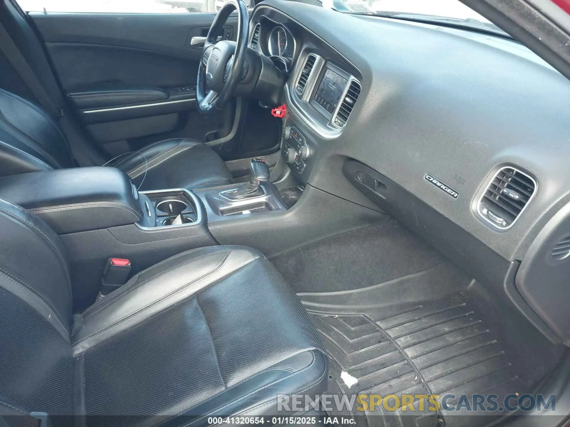 5 fotografías del automóvil dañado 2C3CDXBG6MH518026 DODGE CHARGER 2021