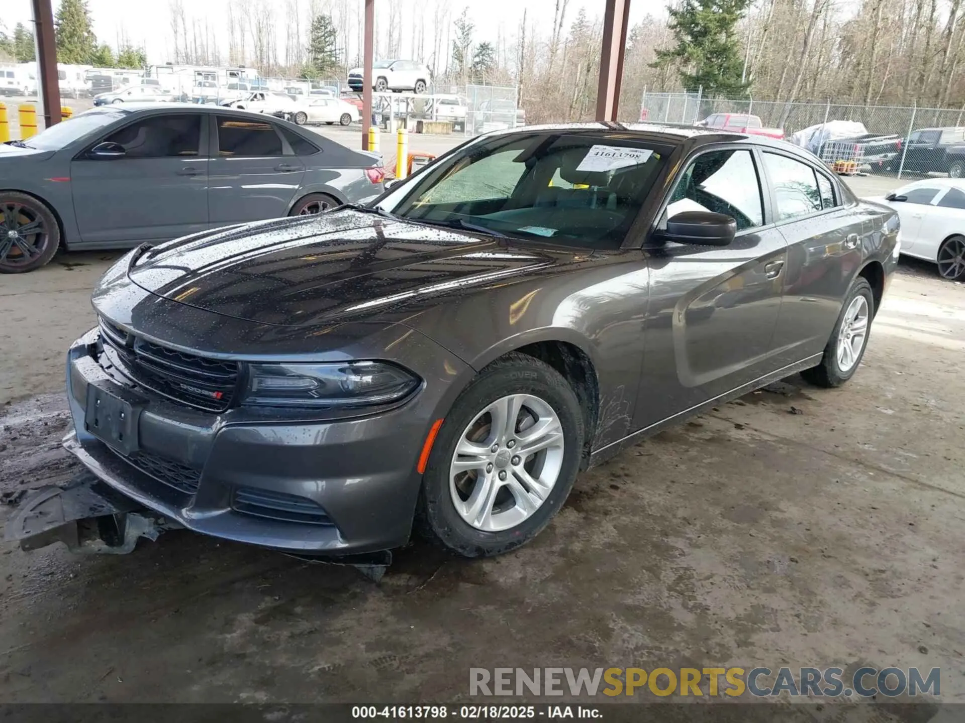 2 fotografías del automóvil dañado 2C3CDXBG8MH624946 DODGE CHARGER 2021