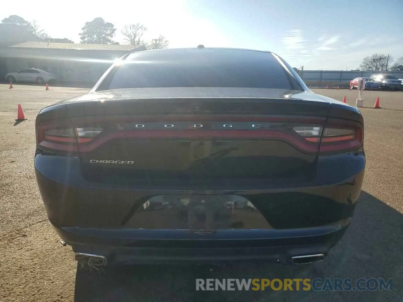 6 fotografías del automóvil dañado 2C3CDXBG9MH638855 DODGE CHARGER 2021