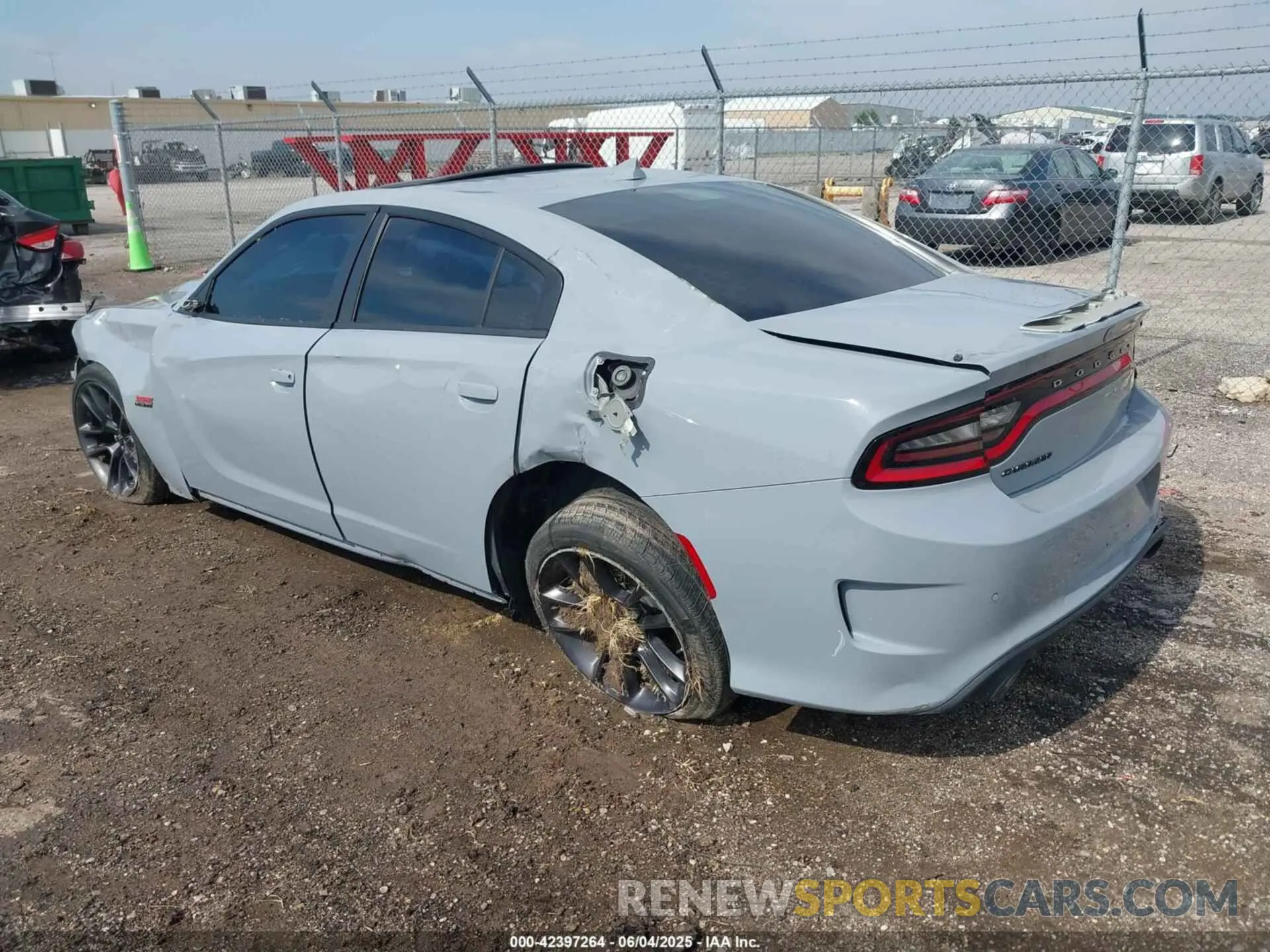 3 fotografías del automóvil dañado 2C3CDXGJ2MH593262 DODGE CHARGER 2021