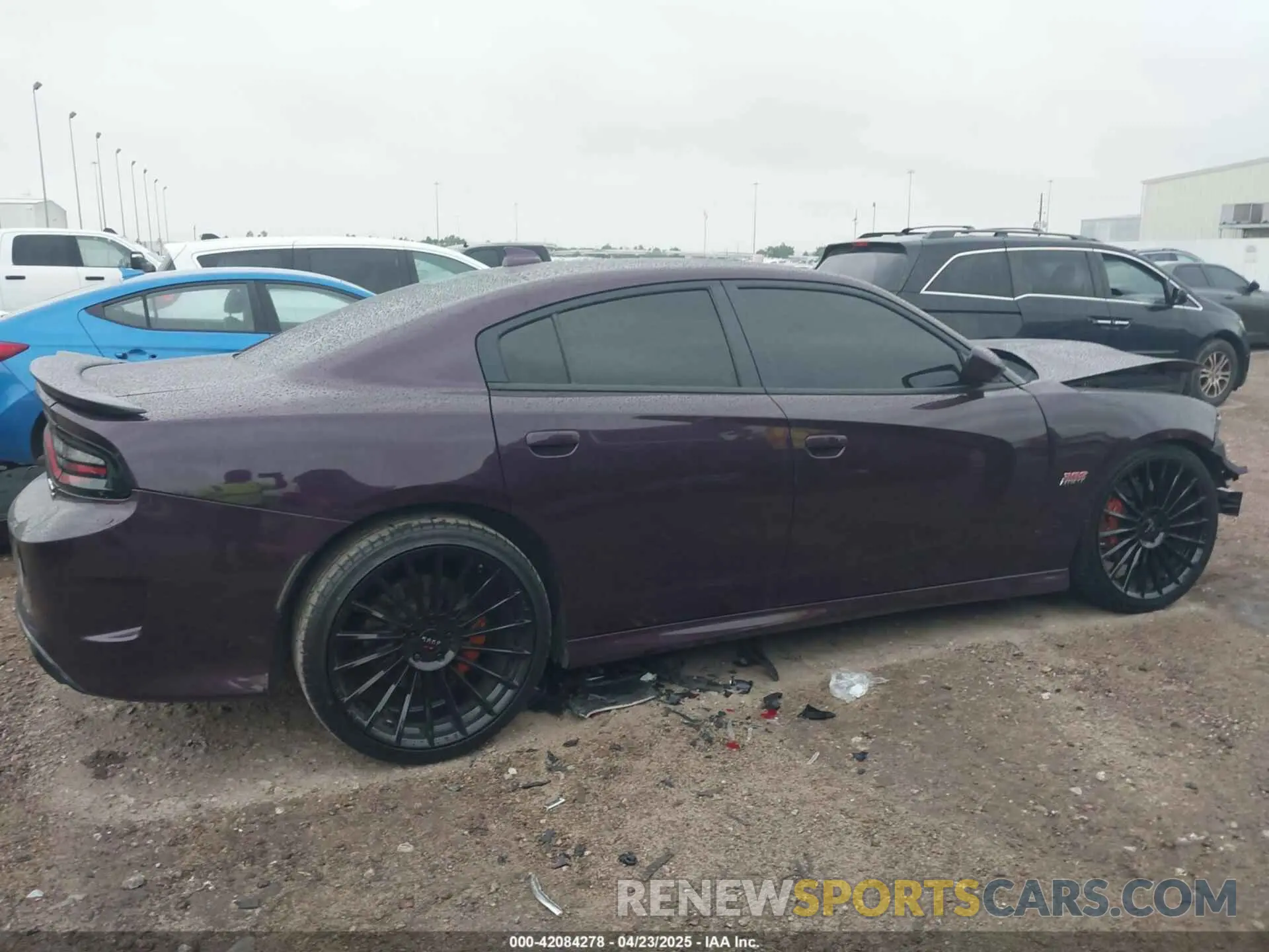 14 fotografías del automóvil dañado 2C3CDXGJ4MH645569 DODGE CHARGER 2021
