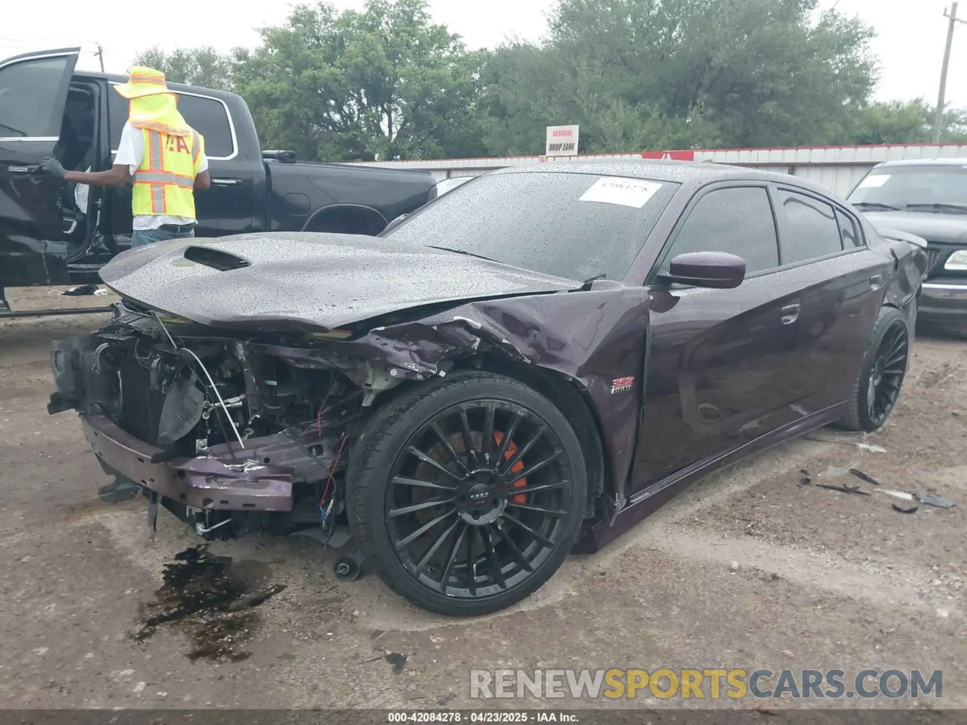 2 fotografías del automóvil dañado 2C3CDXGJ4MH645569 DODGE CHARGER 2021