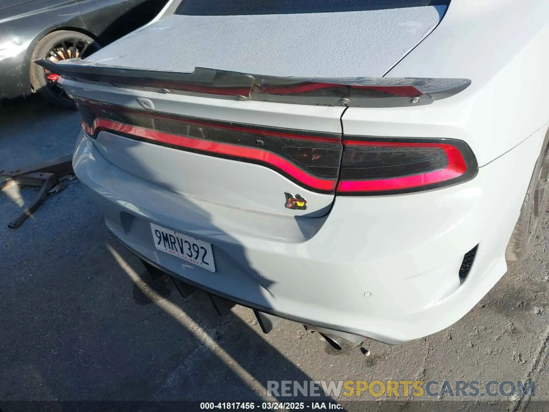 17 fotografías del automóvil dañado 2C3CDXGJ5MH595409 DODGE CHARGER 2021