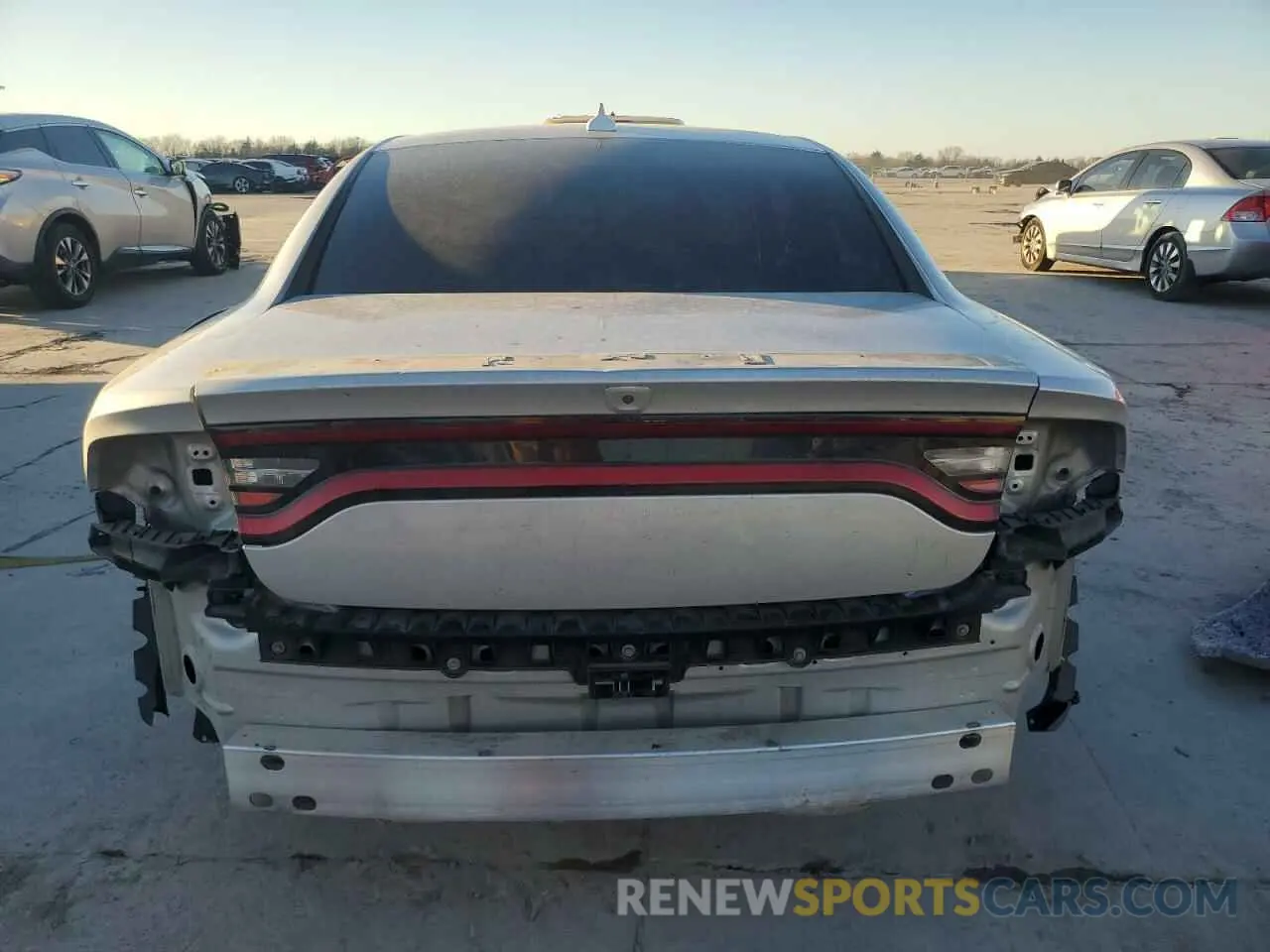 6 fotografías del automóvil dañado 2C3CDXGJ5MH611866 DODGE CHARGER 2021