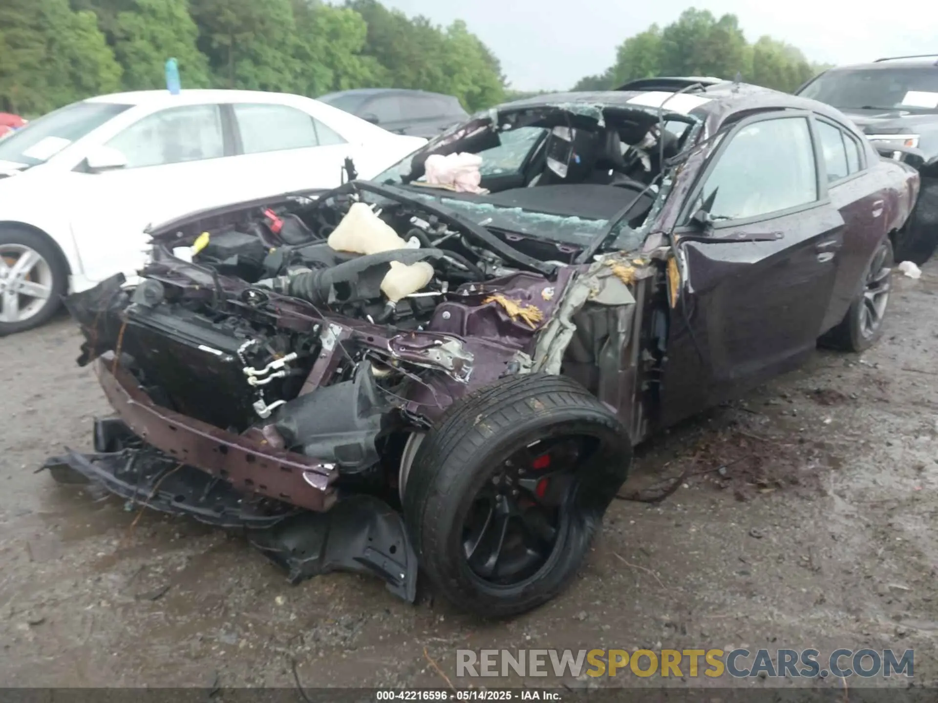 2 fotografías del automóvil dañado 2C3CDXGJ8MH578006 DODGE CHARGER 2021