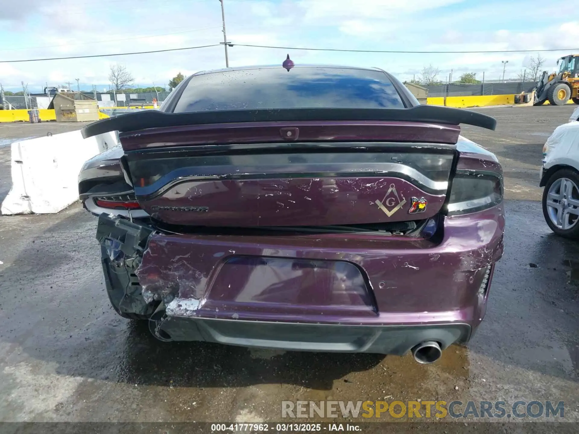 17 fotografías del automóvil dañado 2C3CDXGJ8MH578202 DODGE CHARGER 2021