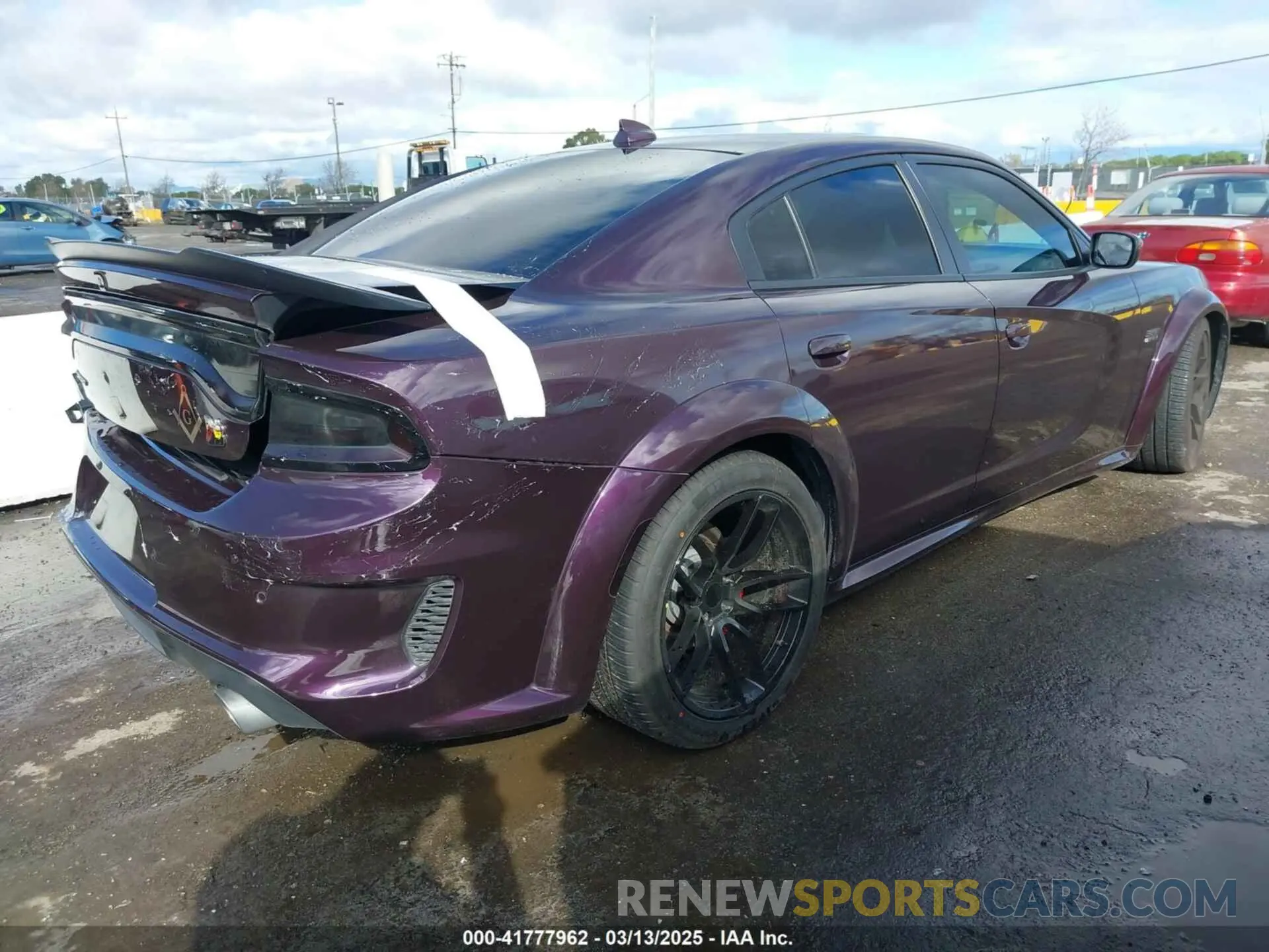 4 fotografías del automóvil dañado 2C3CDXGJ8MH578202 DODGE CHARGER 2021
