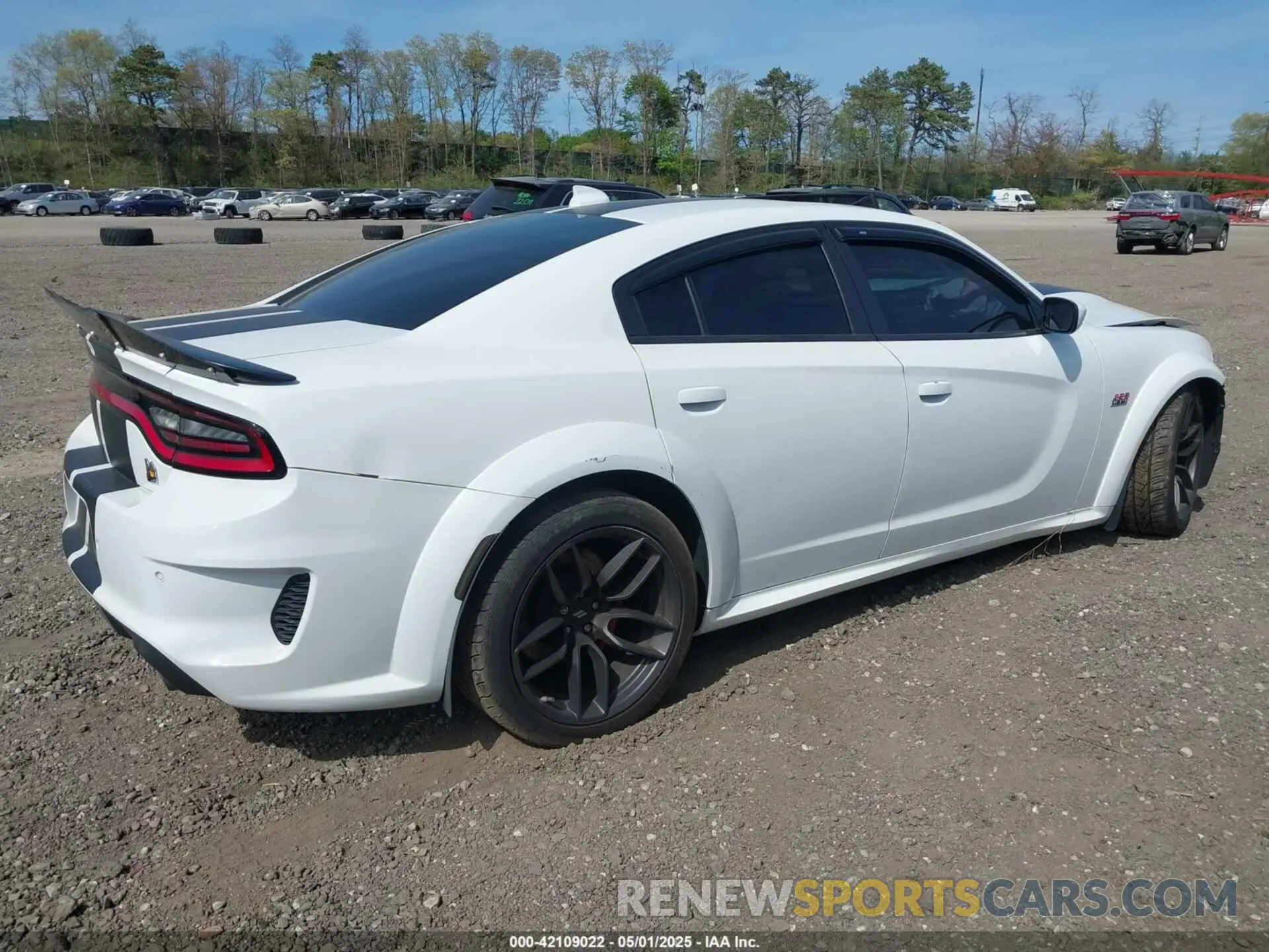 4 fotografías del automóvil dañado 2C3CDXGJ8MH590074 DODGE CHARGER 2021