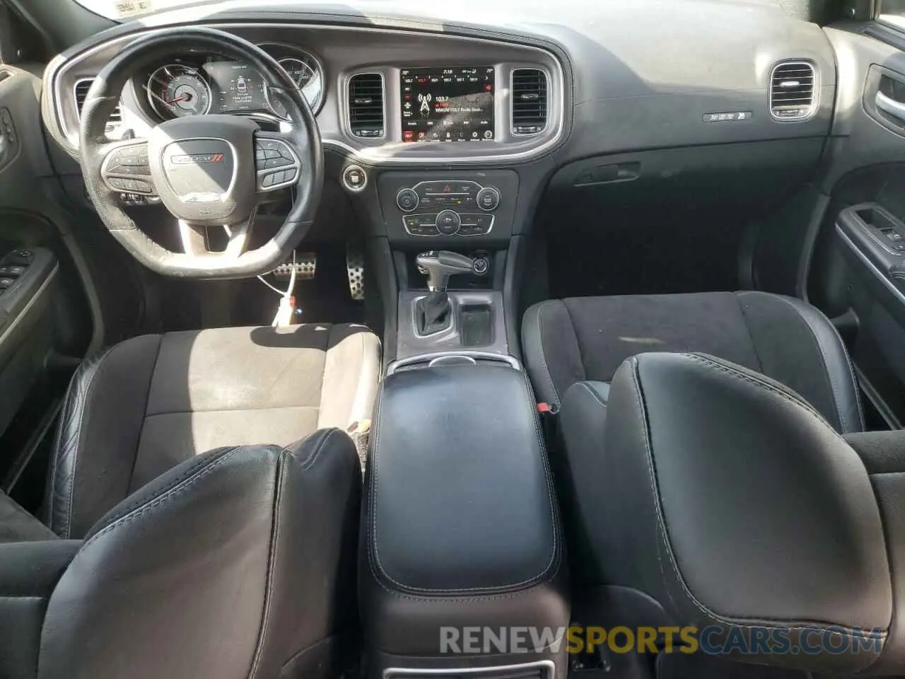 8 fotografías del automóvil dañado 2C3CDXGJXMH511648 DODGE CHARGER 2021