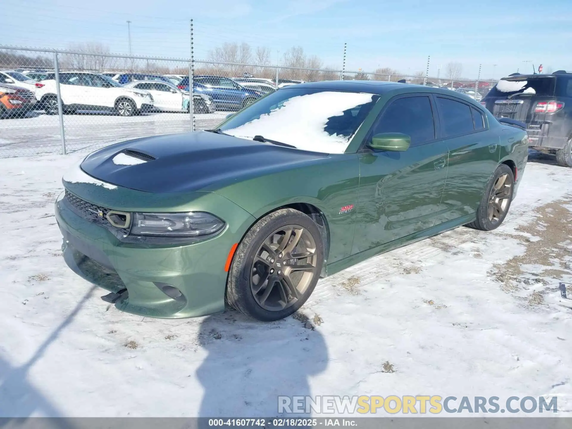 2 fotografías del automóvil dañado 2C3CDXGJXMH576323 DODGE CHARGER 2021