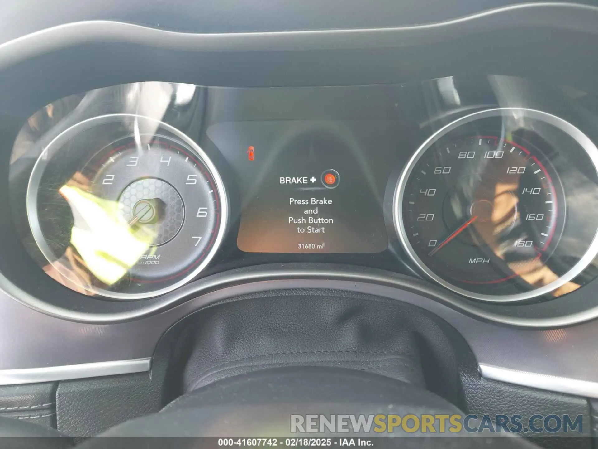 7 fotografías del automóvil dañado 2C3CDXGJXMH576323 DODGE CHARGER 2021