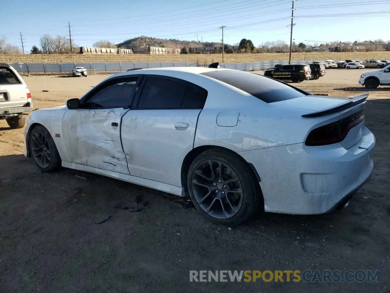 2 fotografías del automóvil dañado 2C3CDXGJXMH650548 DODGE CHARGER 2021