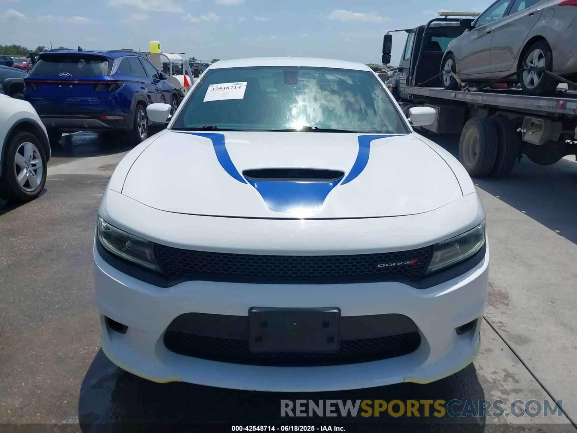 12 fotografías del automóvil dañado 2C3CDXHG2MH648800 DODGE CHARGER 2021