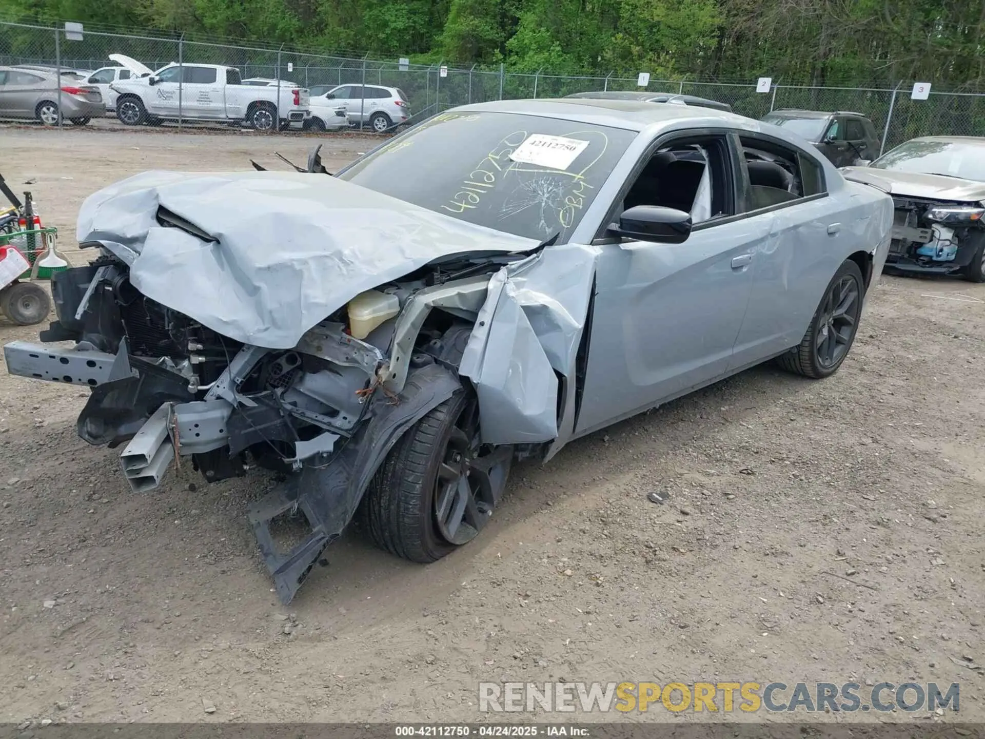 2 fotografías del automóvil dañado 2C3CDXHG3MH613098 DODGE CHARGER 2021