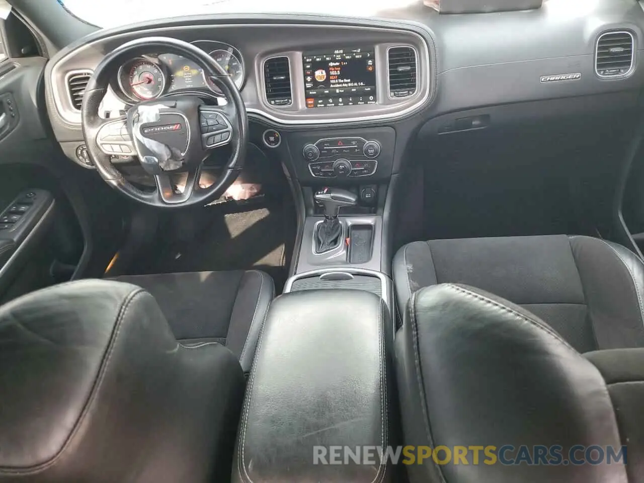 8 fotografías del automóvil dañado 2C3CDXHG3MH669199 DODGE CHARGER 2021