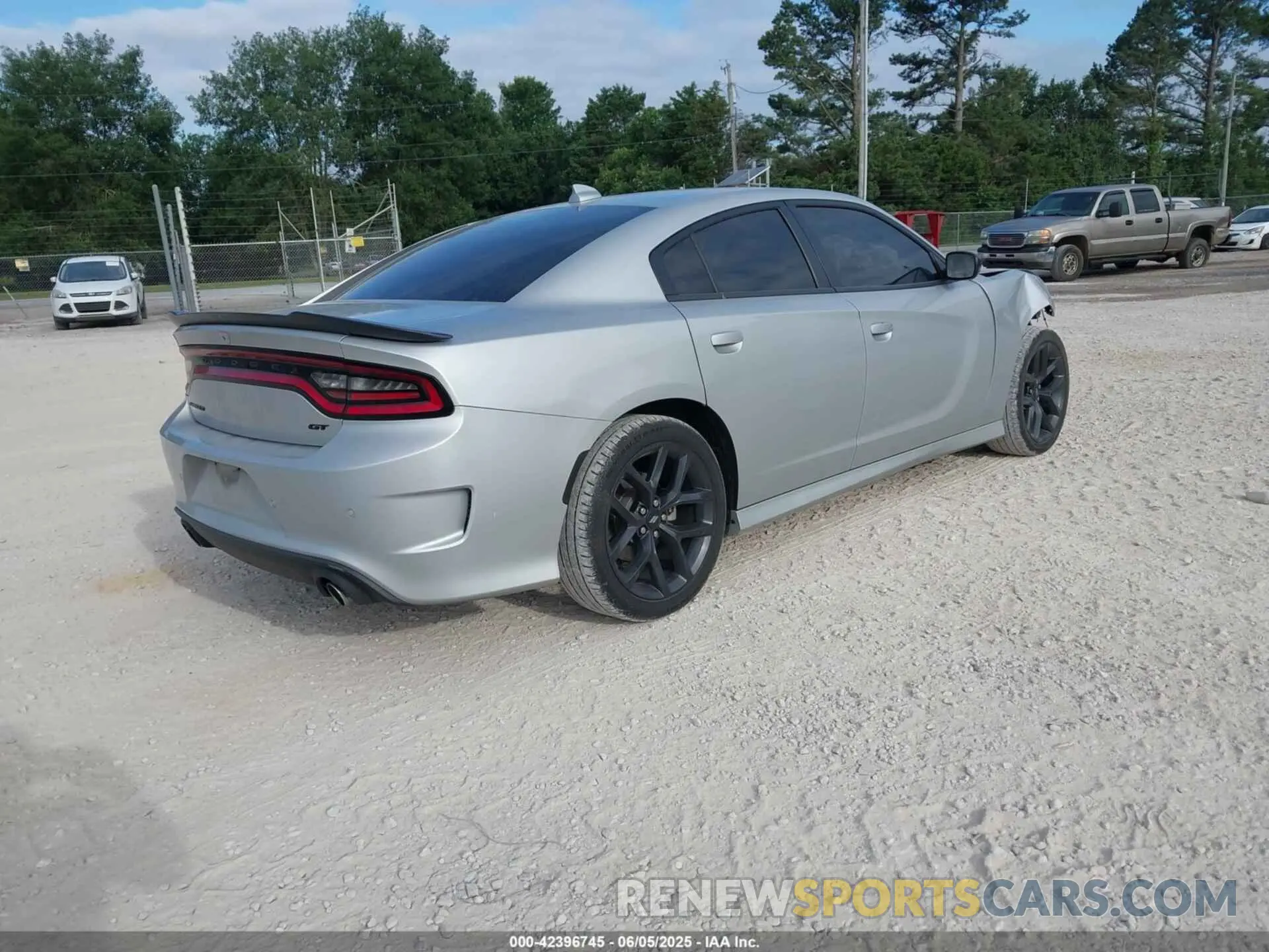 4 fotografías del automóvil dañado 2C3CDXHG4MH669468 DODGE CHARGER 2021