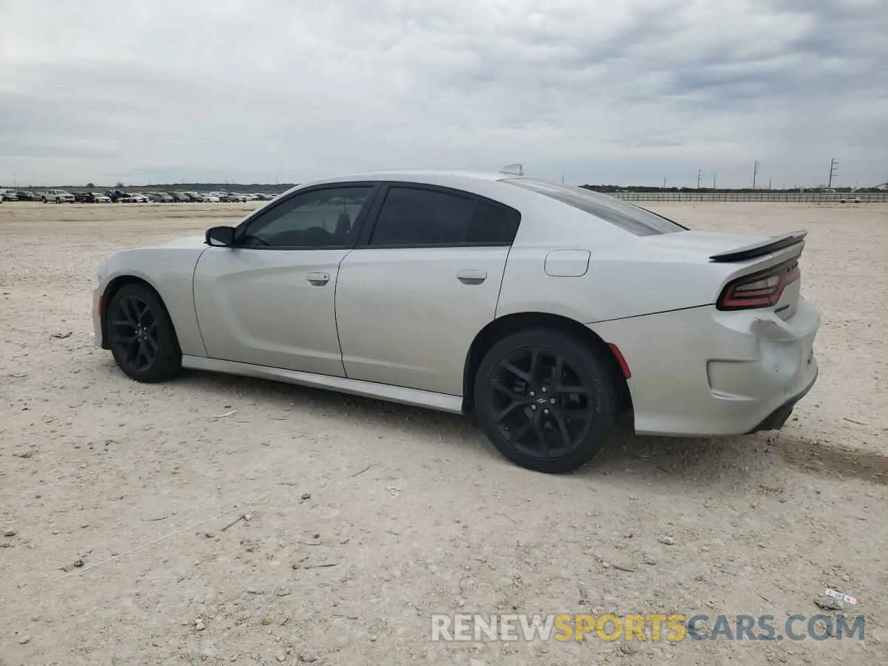 2 fotografías del automóvil dañado 2C3CDXHG8MH600797 DODGE CHARGER 2021