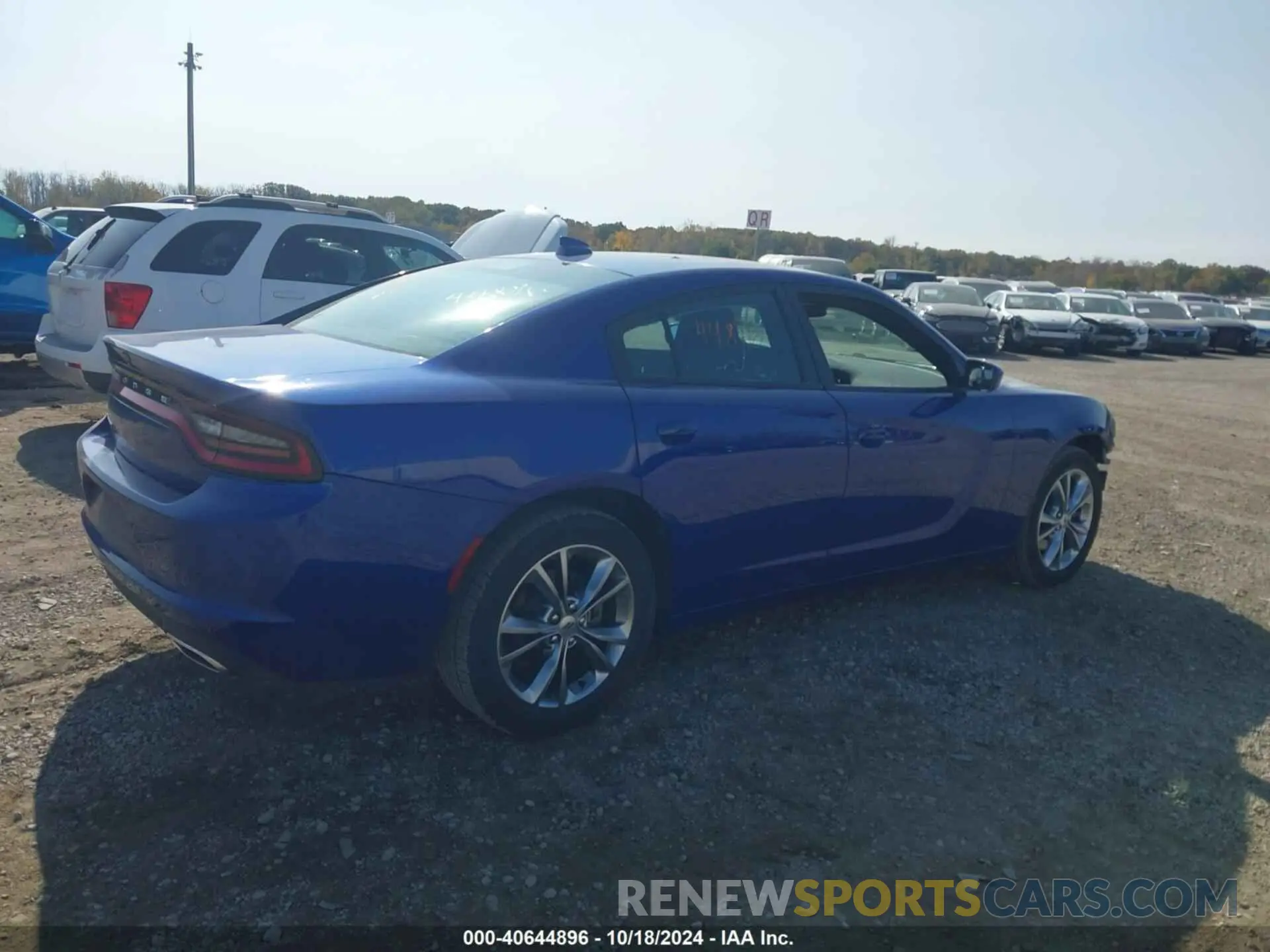 4 fotografías del automóvil dañado 2C3CDXJG0MH601422 DODGE CHARGER 2021