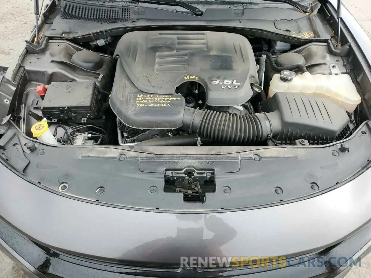 11 fotografías del automóvil dañado 2C3CDXJG0MH679733 DODGE CHARGER 2021