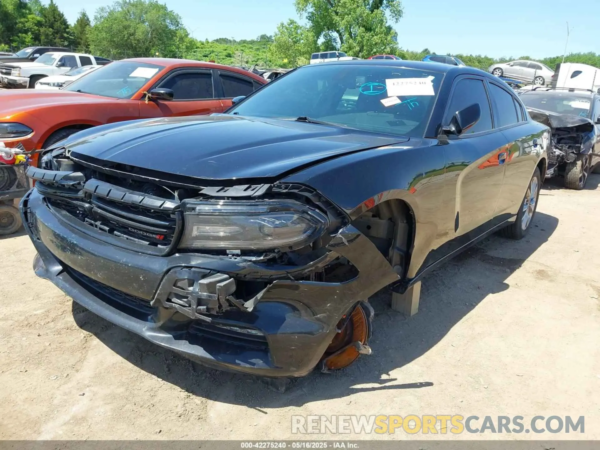 2 fotografías del automóvil dañado 2C3CDXJG3MH545167 DODGE CHARGER 2021