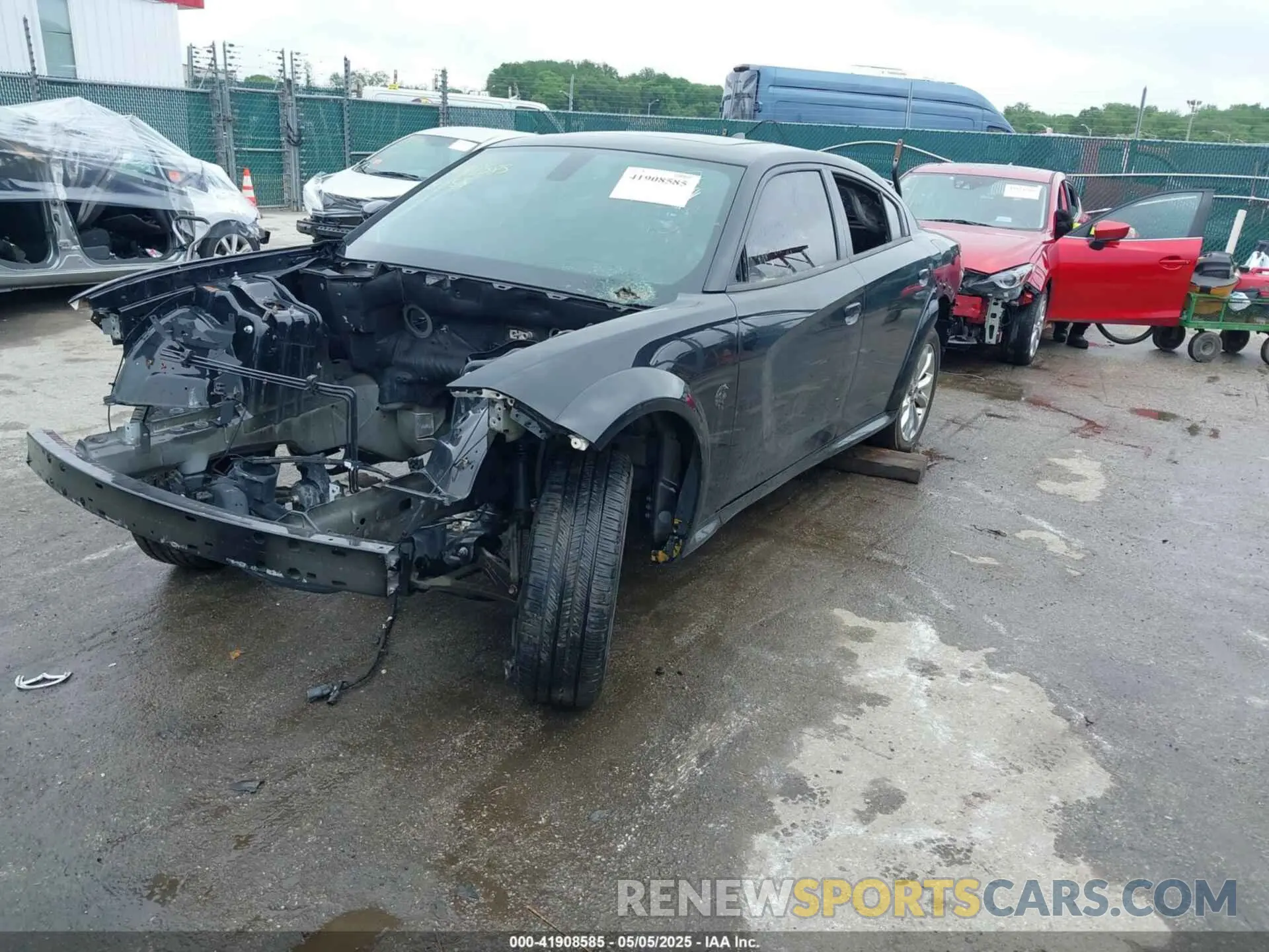2 fotografías del automóvil dañado 2C3CDXL90MH543438 DODGE CHARGER 2021