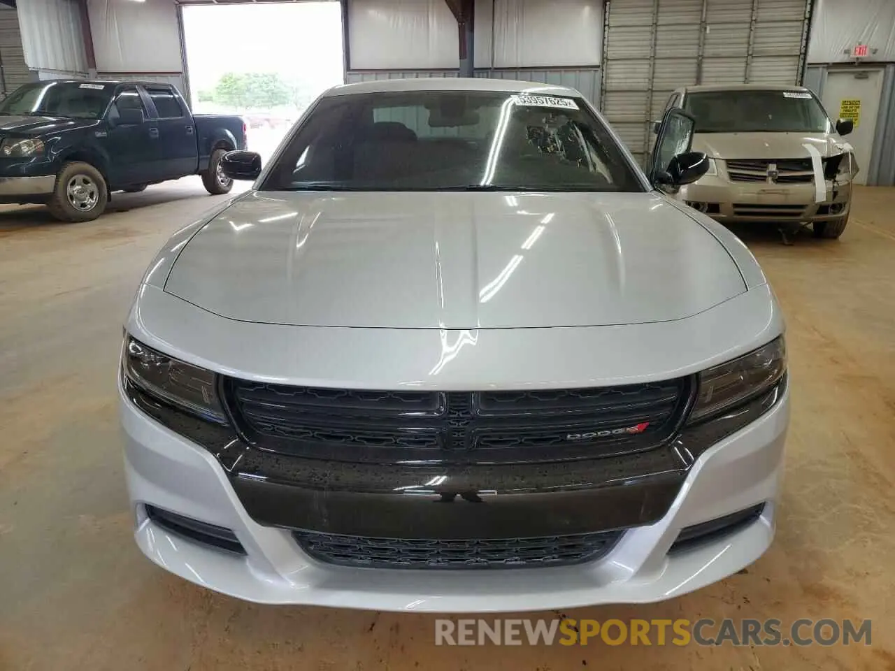 5 fotografías del automóvil dañado 2C3CDXBG0NH217320 DODGE CHARGER 2022