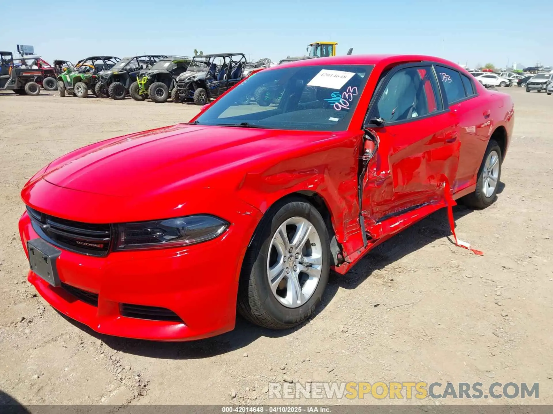 2 fotografías del automóvil dañado 2C3CDXBG0NH255744 DODGE CHARGER 2022