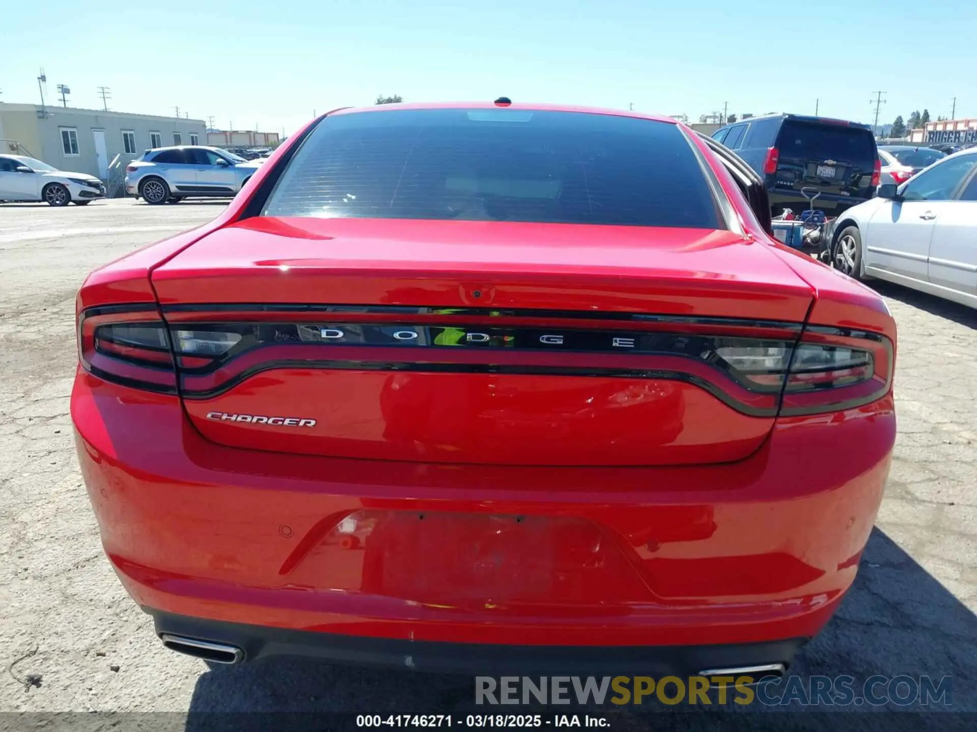 16 fotografías del automóvil dañado 2C3CDXBG1NH212532 DODGE CHARGER 2022