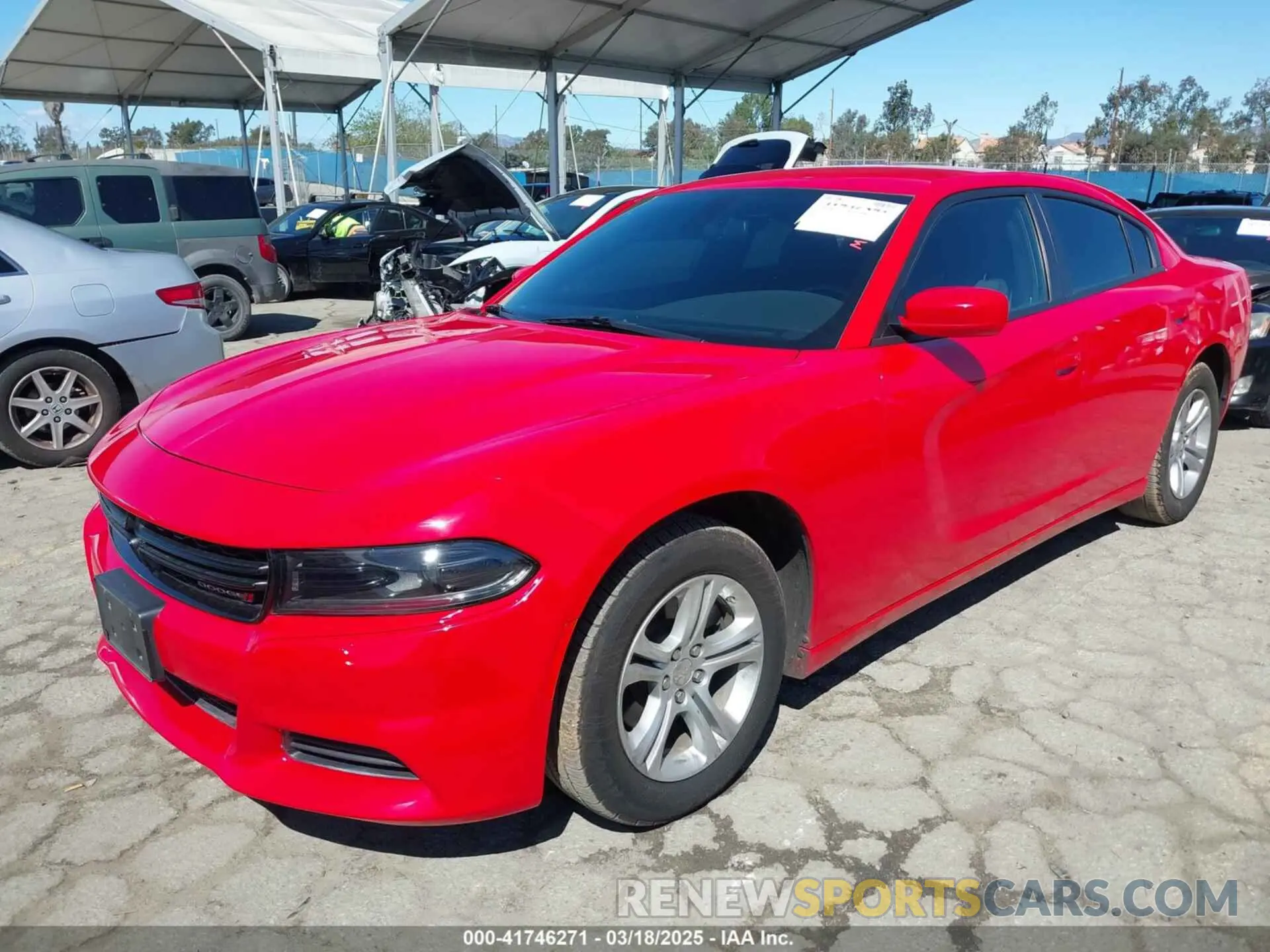 2 fotografías del automóvil dañado 2C3CDXBG1NH212532 DODGE CHARGER 2022