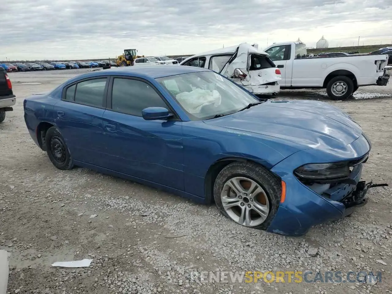 4 fotografías del automóvil dañado 2C3CDXBG1NH255476 DODGE CHARGER 2022