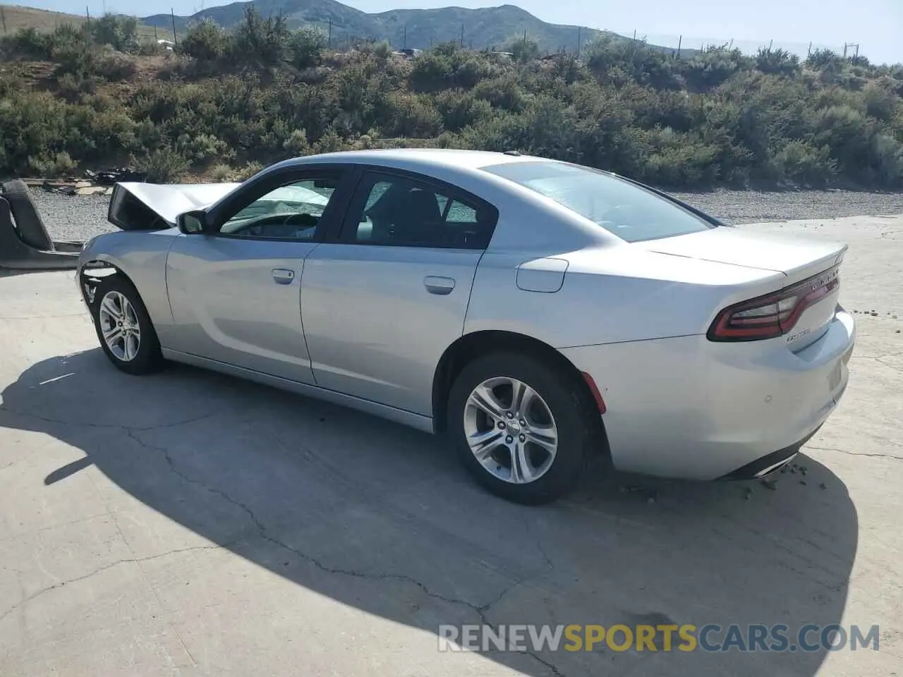 2 fotografías del automóvil dañado 2C3CDXBG2NH129398 DODGE CHARGER 2022