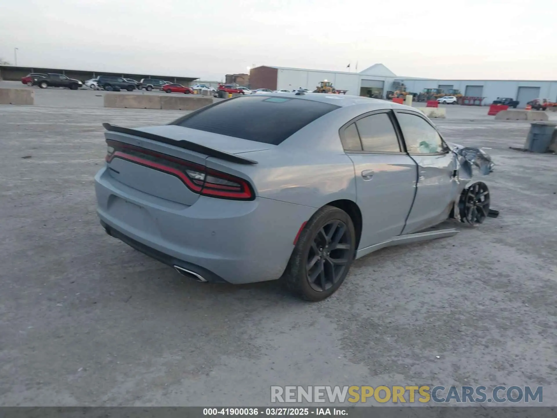 4 fotografías del automóvil dañado 2C3CDXBG3NH122797 DODGE CHARGER 2022