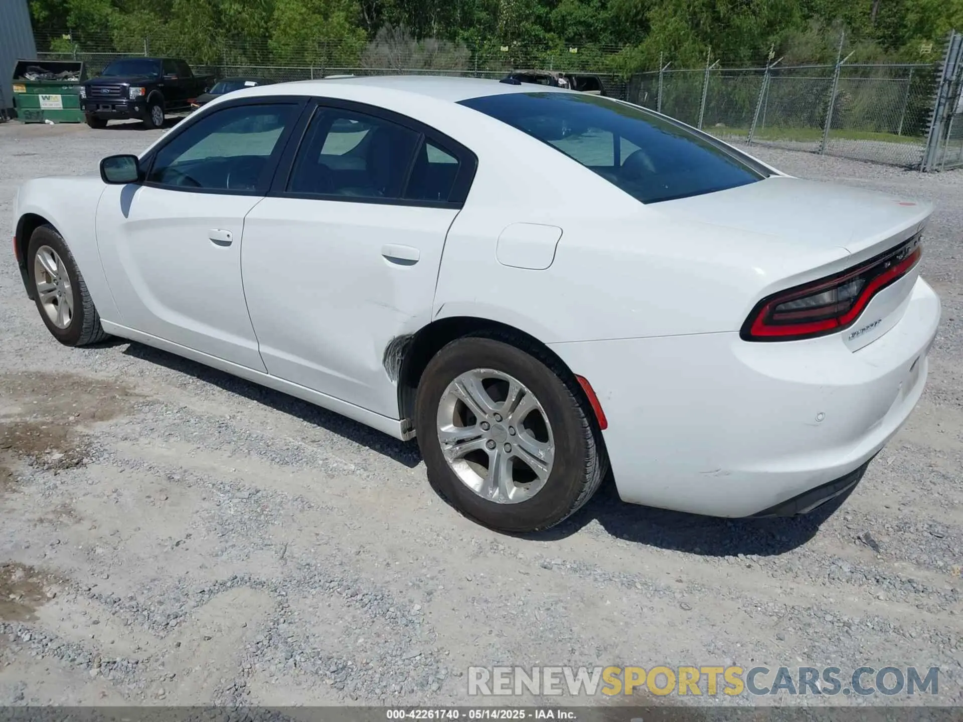 3 fotografías del automóvil dañado 2C3CDXBG4NH208104 DODGE CHARGER 2022