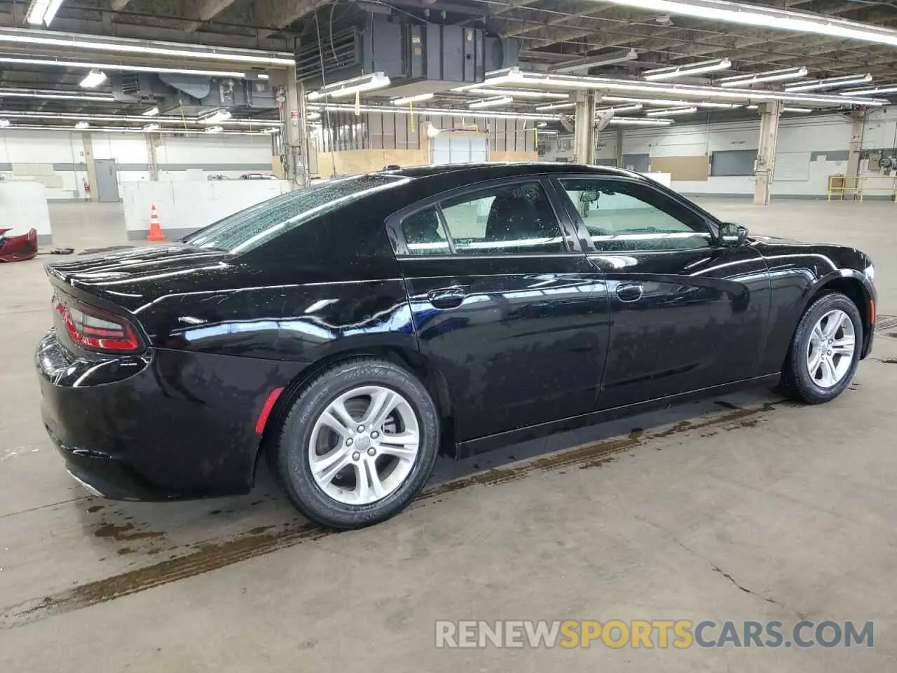 3 fotografías del automóvil dañado 2C3CDXBG5NH165666 DODGE CHARGER 2022