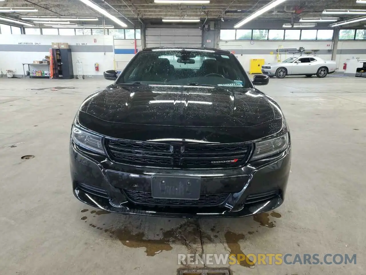 5 fotografías del automóvil dañado 2C3CDXBG5NH165666 DODGE CHARGER 2022