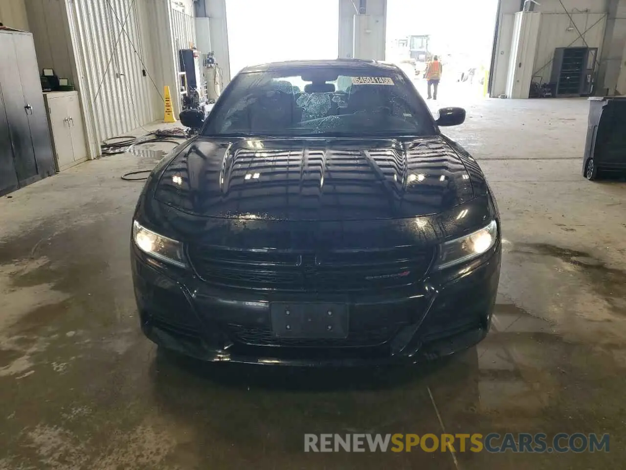5 fotografías del automóvil dañado 2C3CDXBG5NH220116 DODGE CHARGER 2022