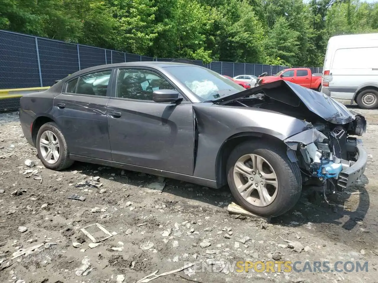 4 fotografías del automóvil dañado 2C3CDXBG5NH234629 DODGE CHARGER 2022