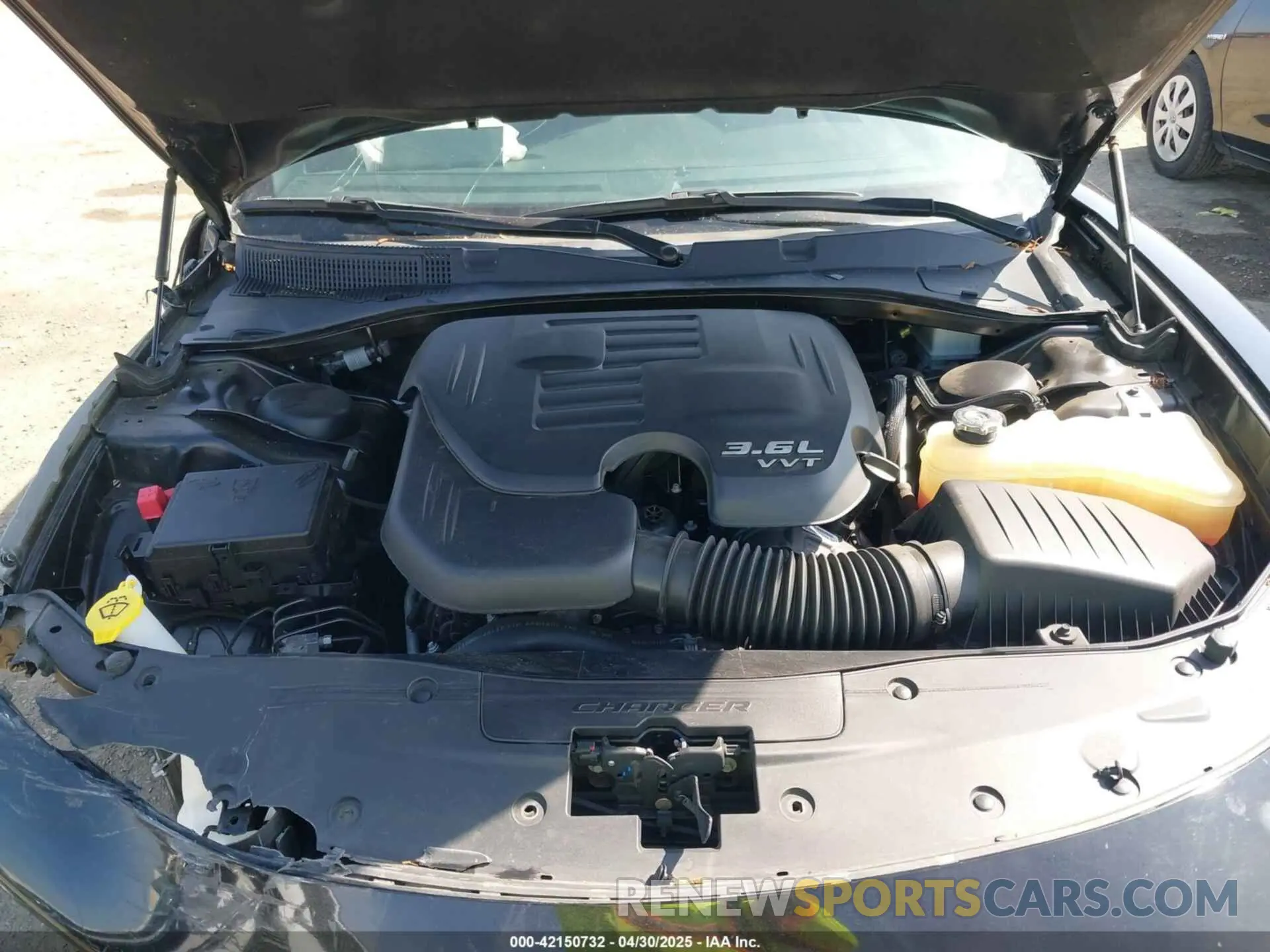 10 fotografías del automóvil dañado 2C3CDXBG6NH105959 DODGE CHARGER 2022