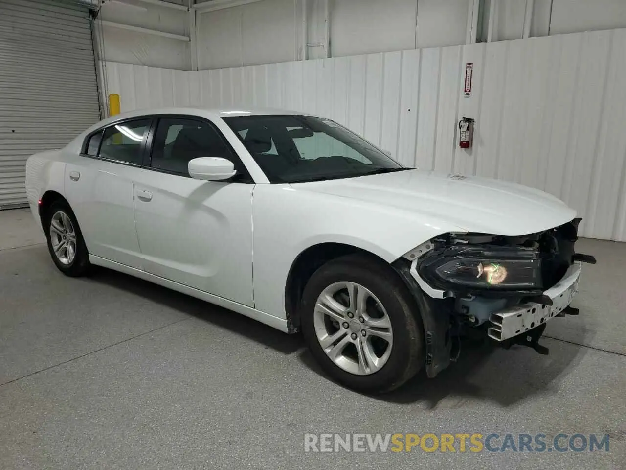 4 fotografías del automóvil dañado 2C3CDXBG6NH192567 DODGE CHARGER 2022