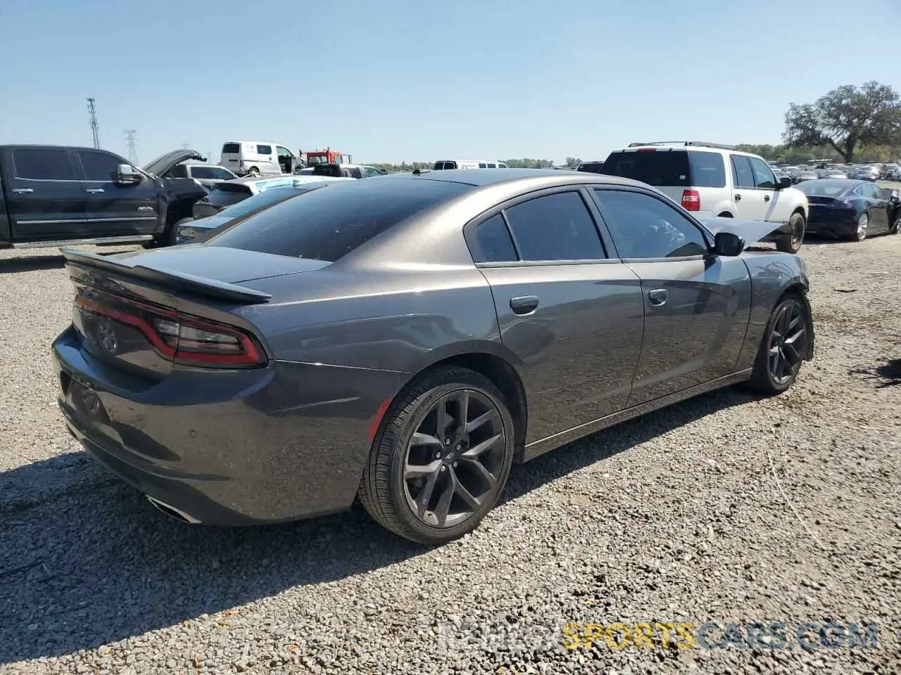 3 fotografías del automóvil dañado 2C3CDXBG7NH141420 DODGE CHARGER 2022