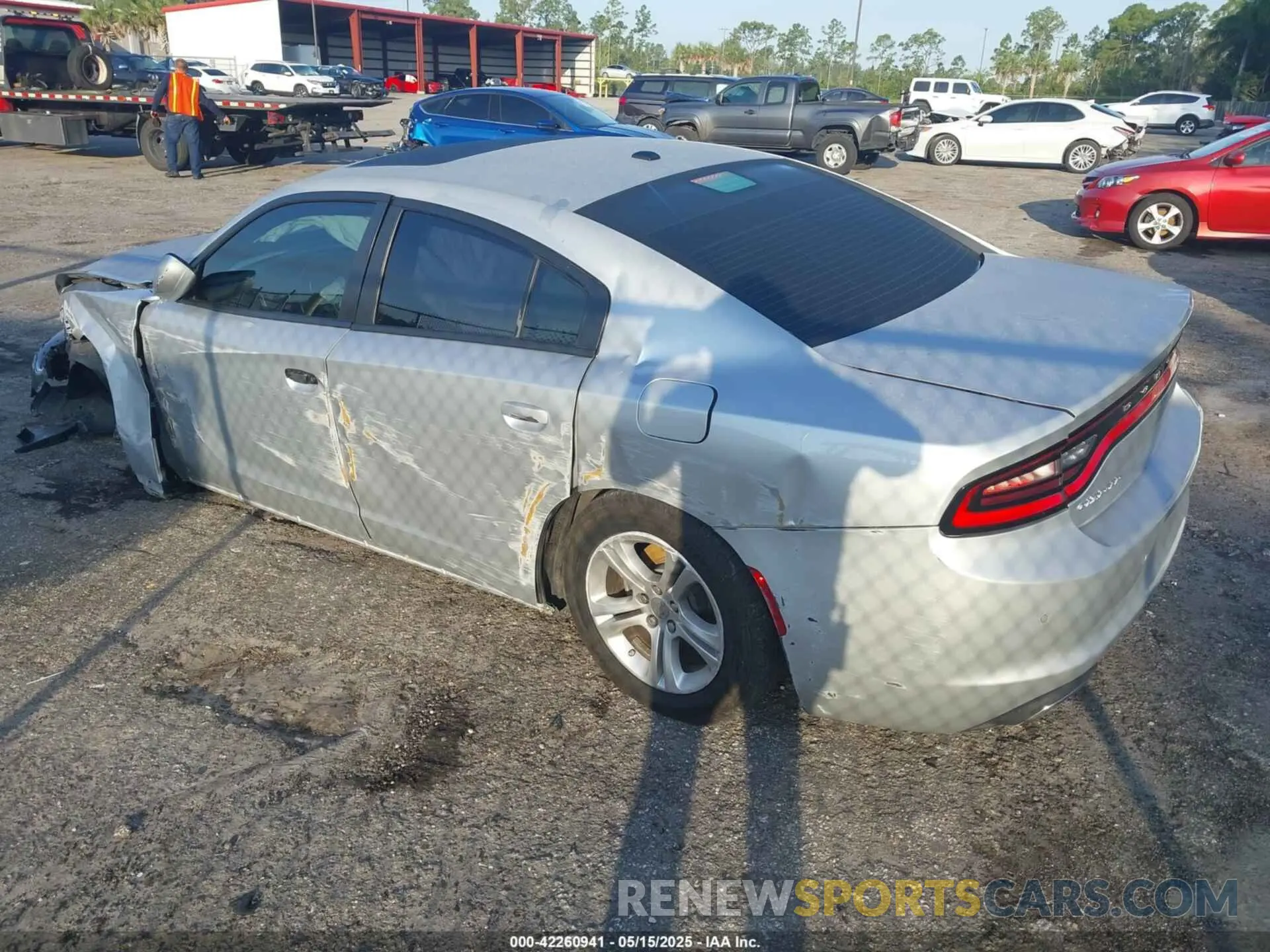 3 fotografías del automóvil dañado 2C3CDXBG7NH169377 DODGE CHARGER 2022