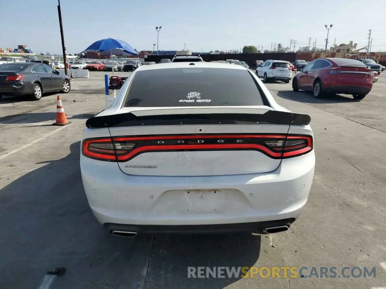6 fotografías del automóvil dañado 2C3CDXBG7NH196577 DODGE CHARGER 2022