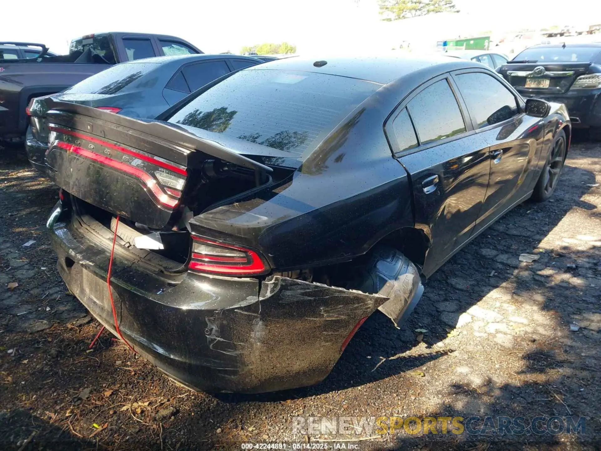 4 fotografías del automóvil dañado 2C3CDXBG7NH208548 DODGE CHARGER 2022