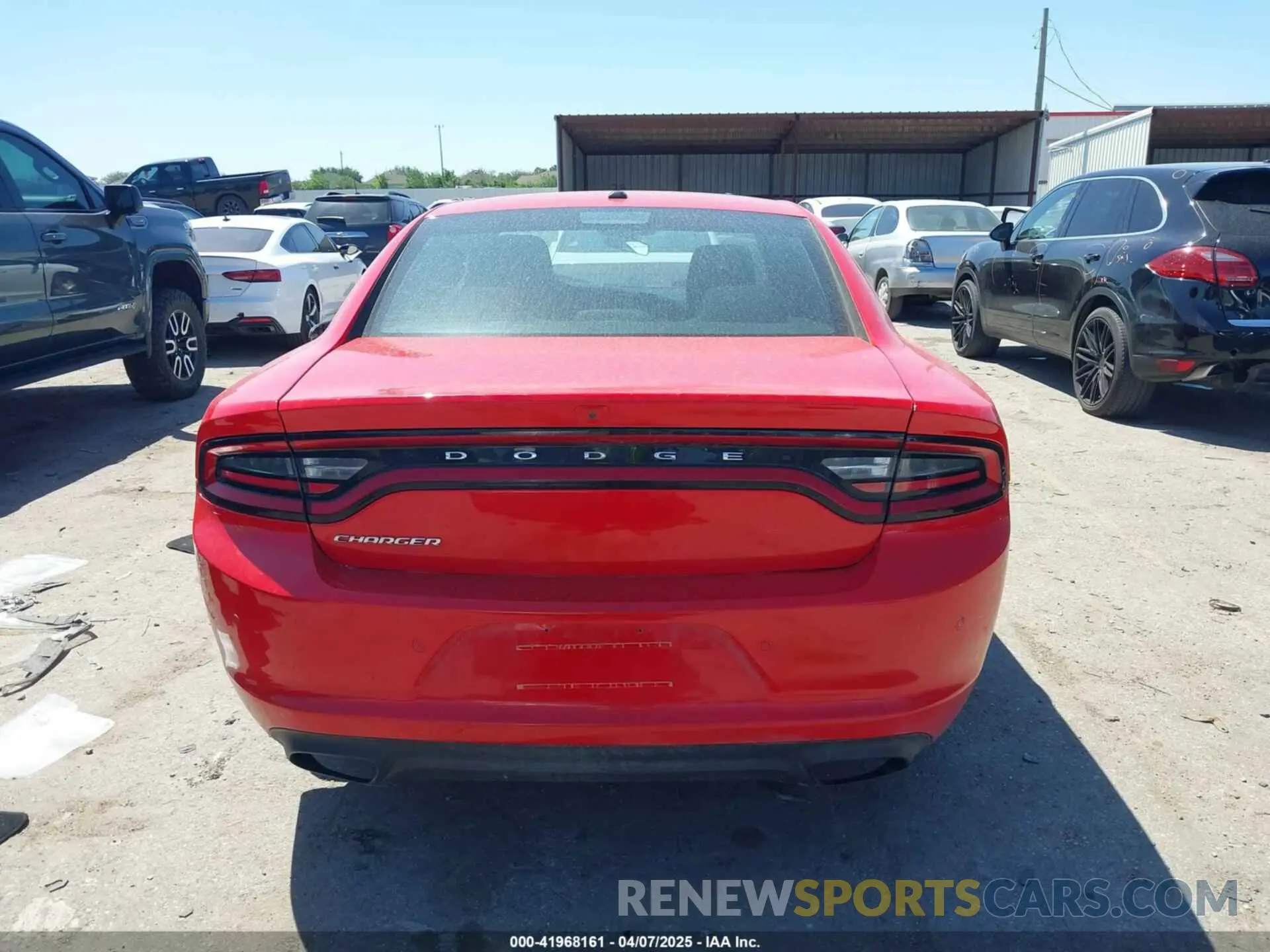 16 fotografías del automóvil dañado 2C3CDXBG7NH224166 DODGE CHARGER 2022