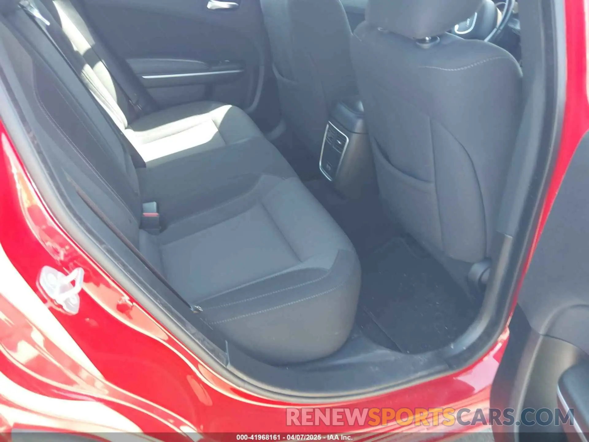 8 fotografías del automóvil dañado 2C3CDXBG7NH224166 DODGE CHARGER 2022