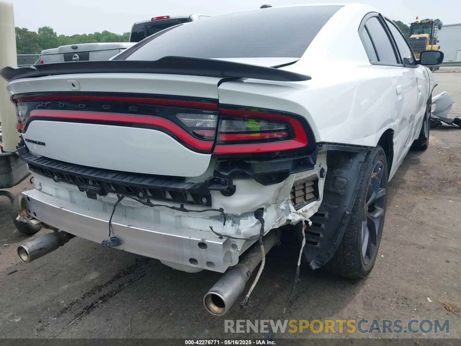 4 fotografías del automóvil dañado 2C3CDXBG7NH243476 DODGE CHARGER 2022