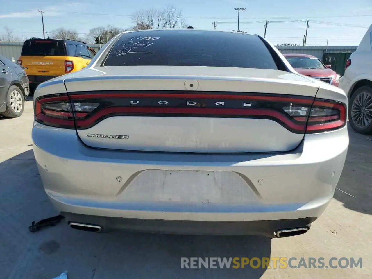 6 fotografías del automóvil dañado 2C3CDXBG9NH169297 DODGE CHARGER 2022