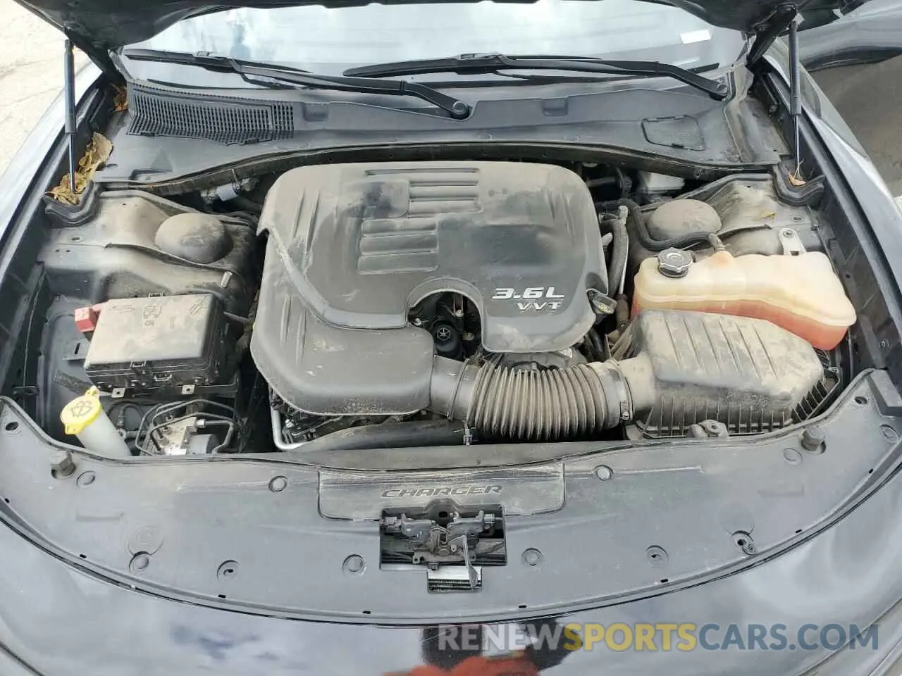 11 fotografías del automóvil dañado 2C3CDXBGXNH132680 DODGE CHARGER 2022